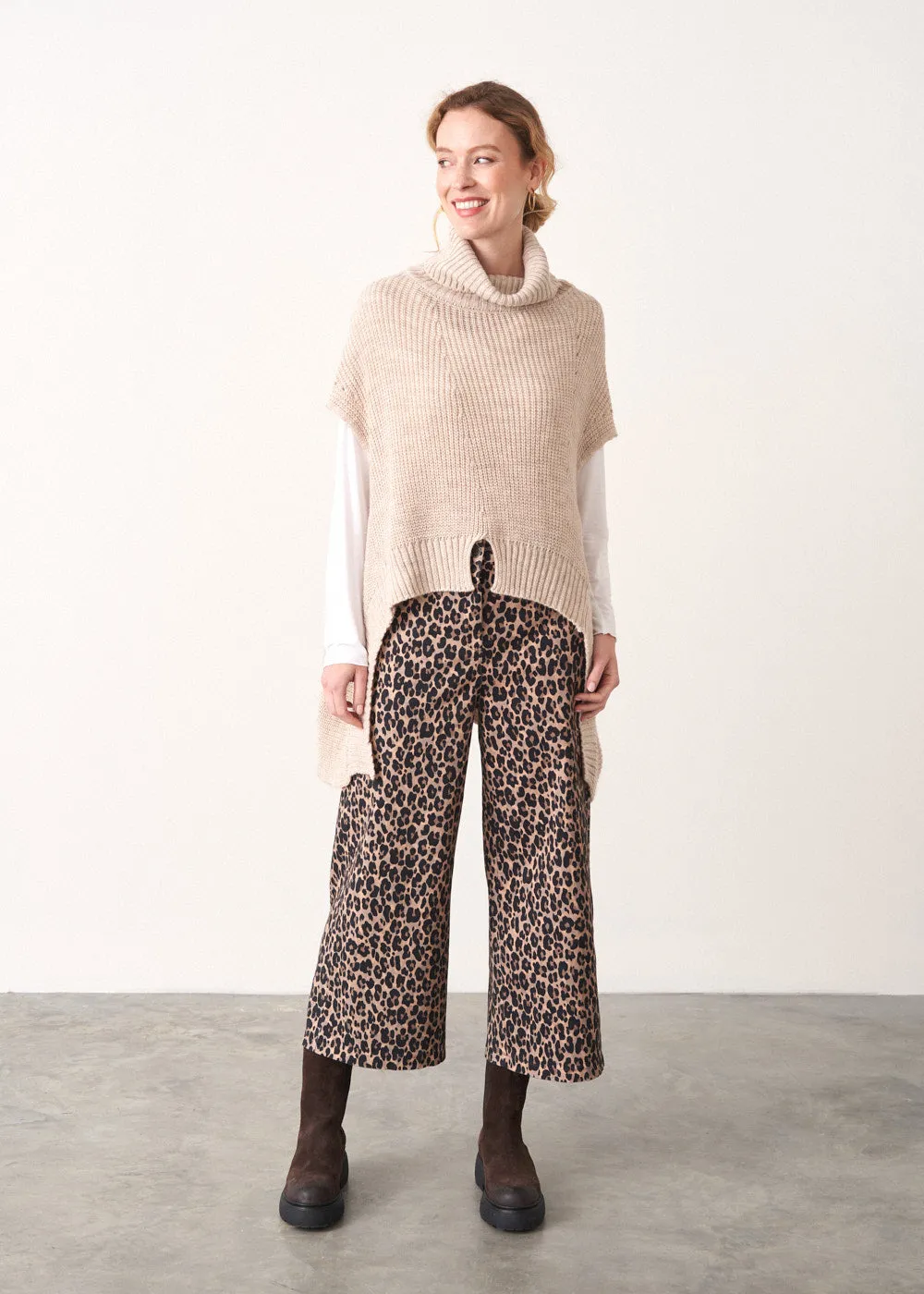 ALANI SLEEVELESS ROLL NECK SWEATER