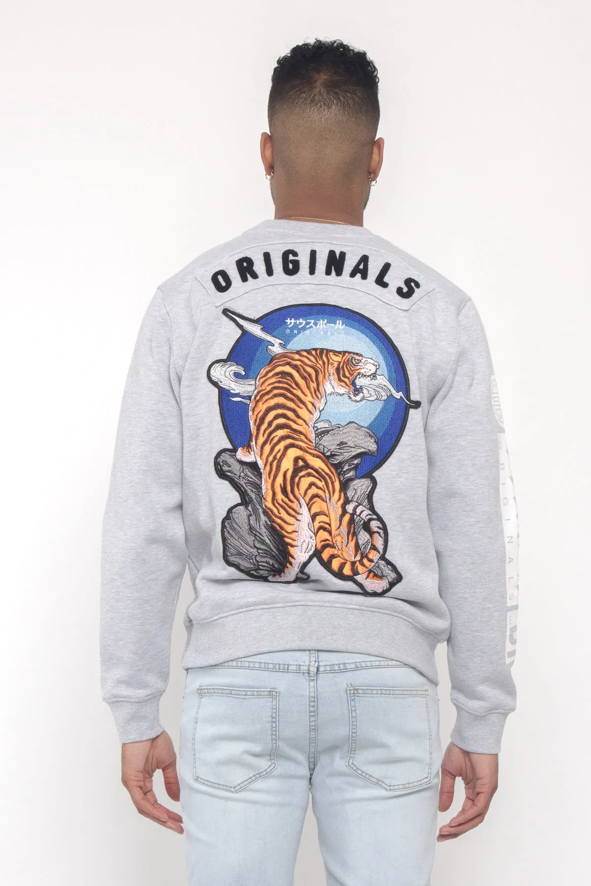 Applique Patch Hype Crewneck