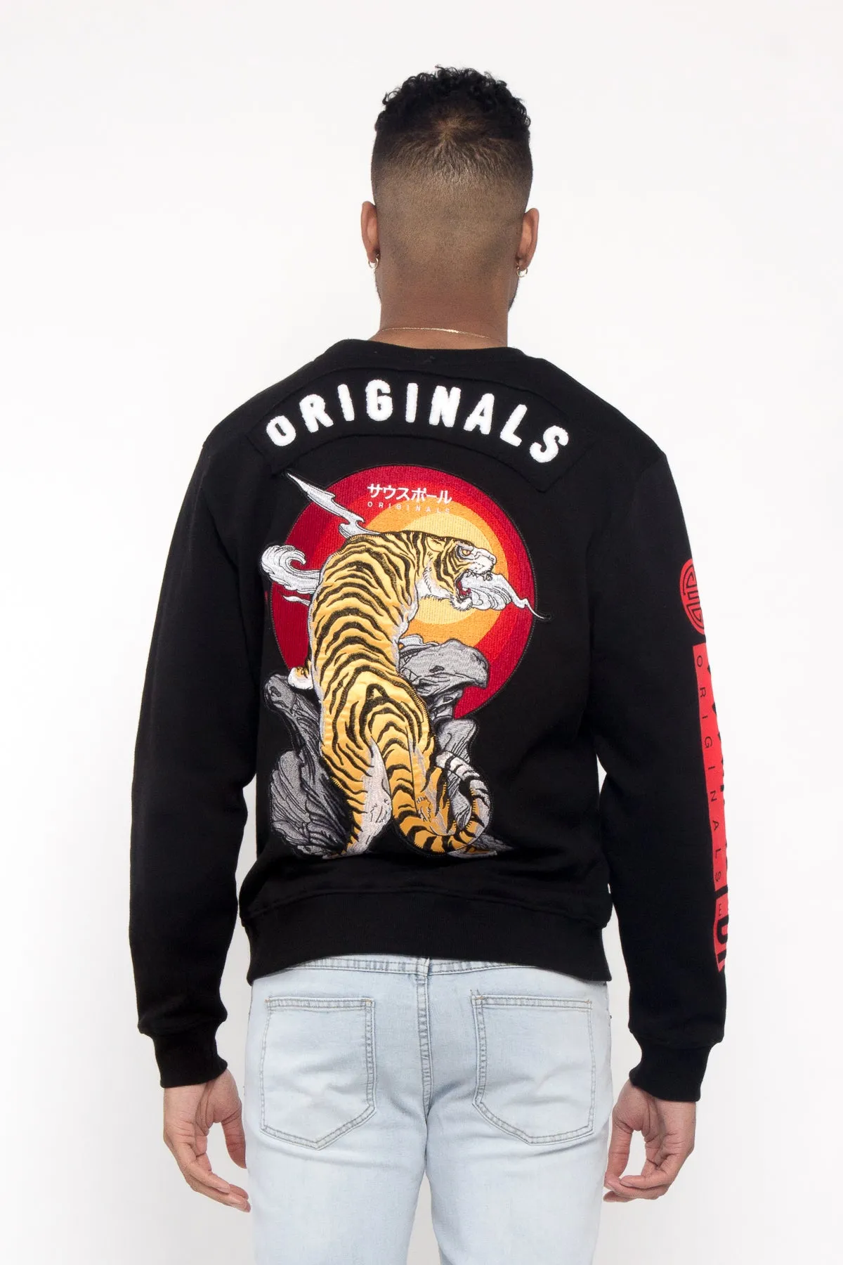 Applique Patch Hype Crewneck