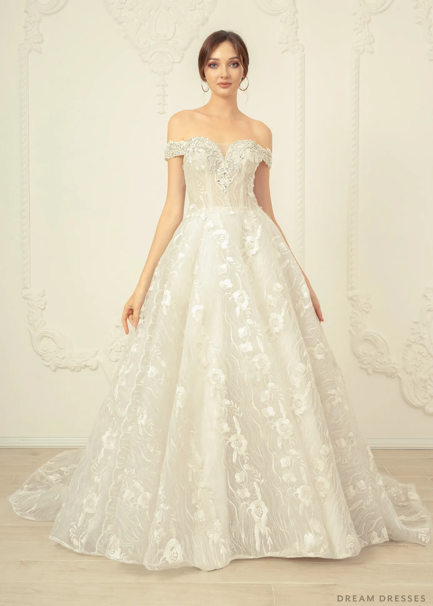 Ball Gown Wedding Dress with Rhinestones (#Nicola)