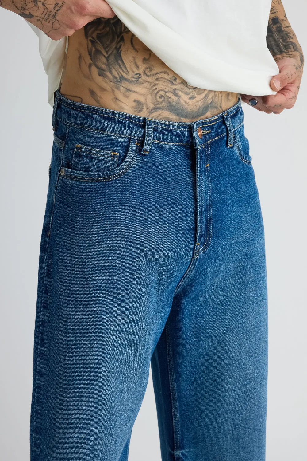 Classic Tuck Men's Straight Jeans
