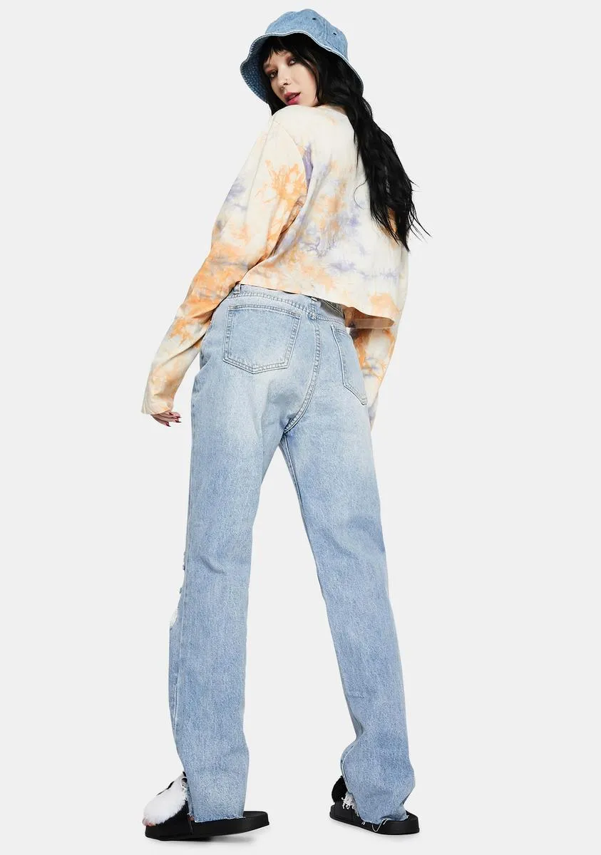 Distressed Light Wash Straight Leg Jeans