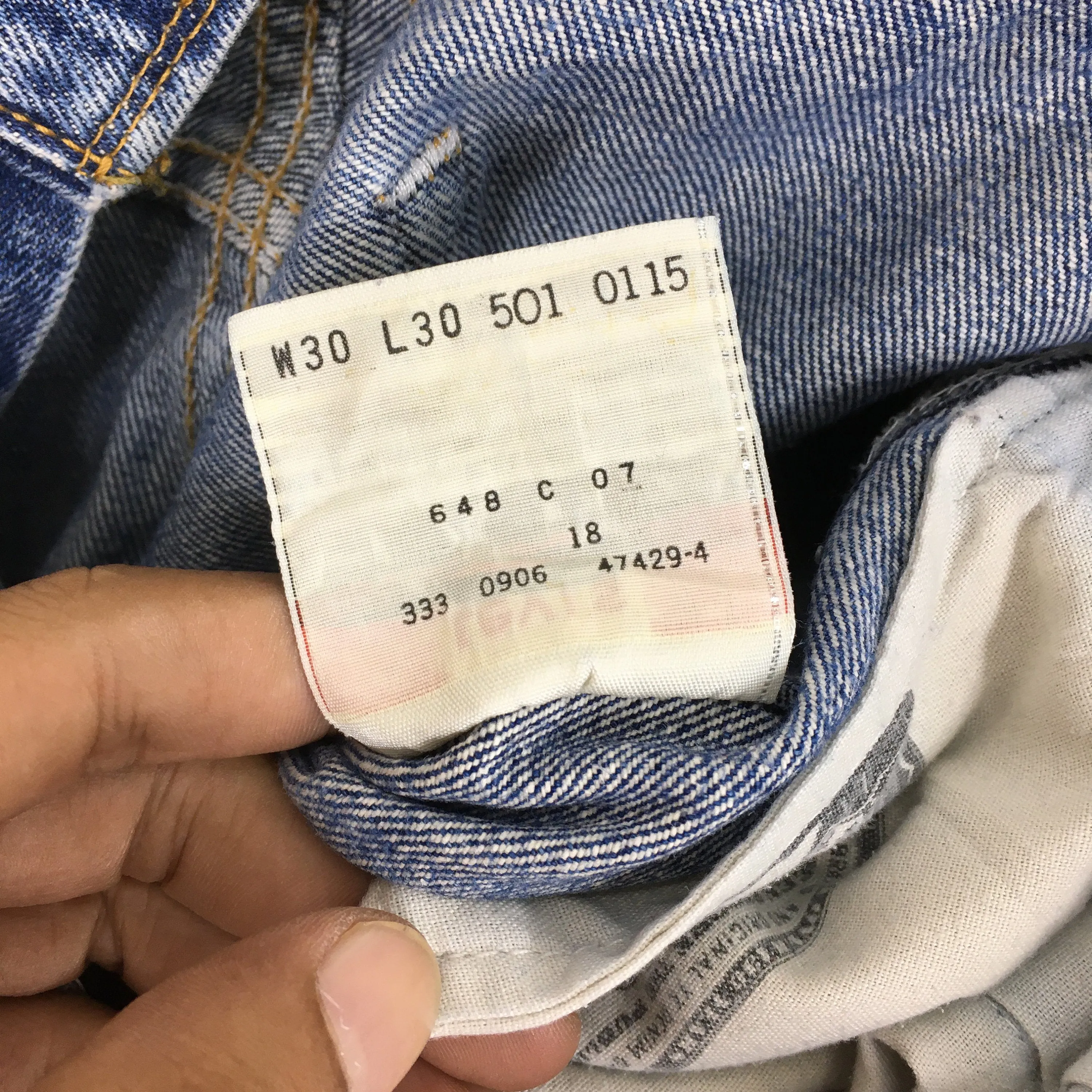 Levi's 501 Distressed Ripped Jeans Stonewash Size 29x28