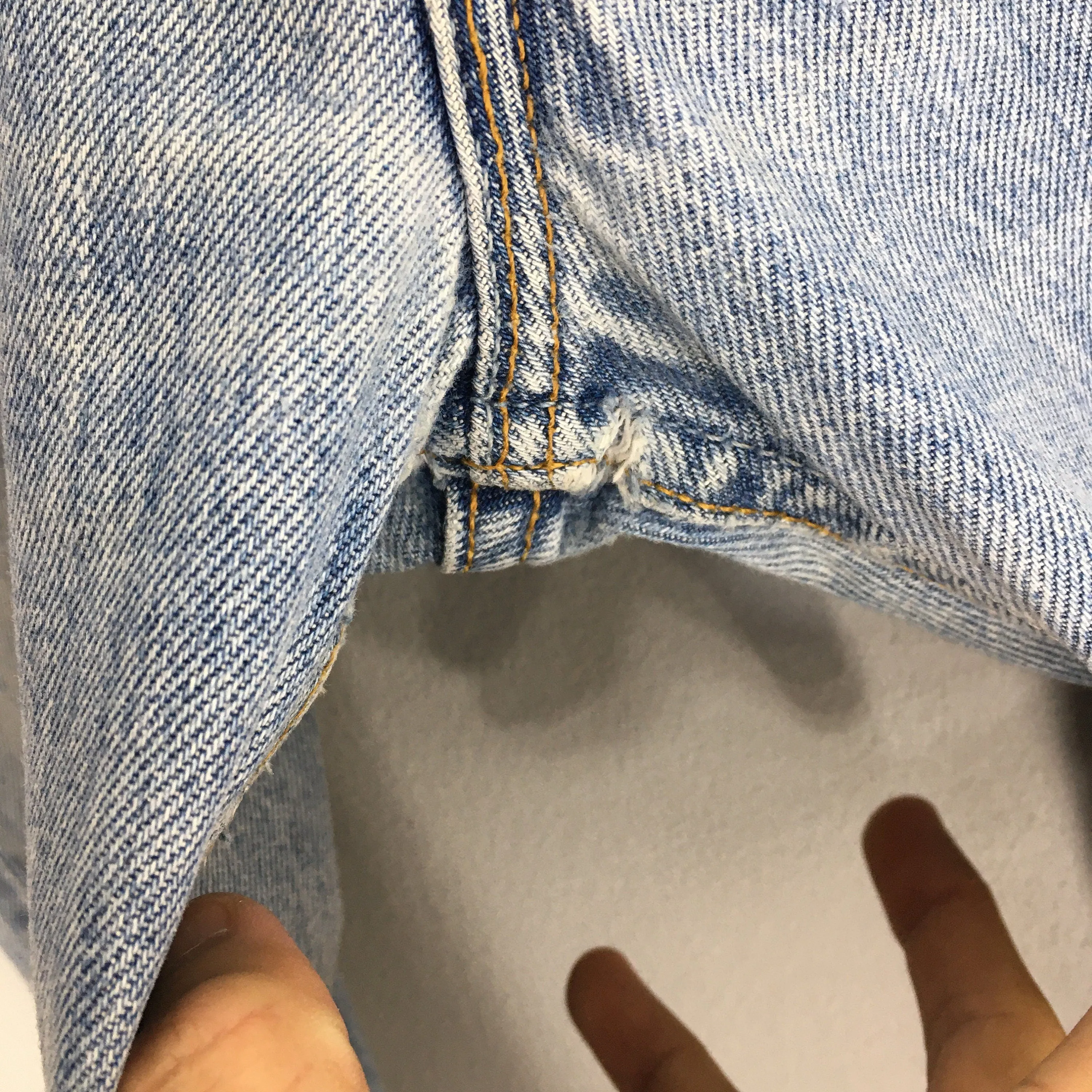Levi's 501 Faded Blue Jeans Dirty Denim Size 31x31