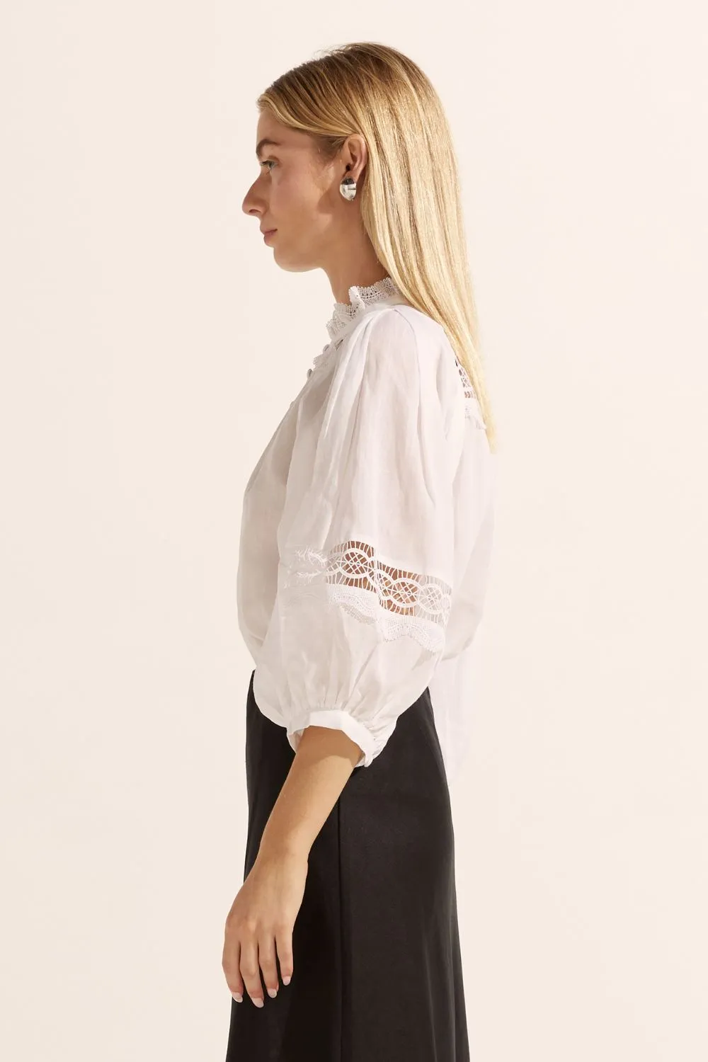 Quell Top in Porcelain