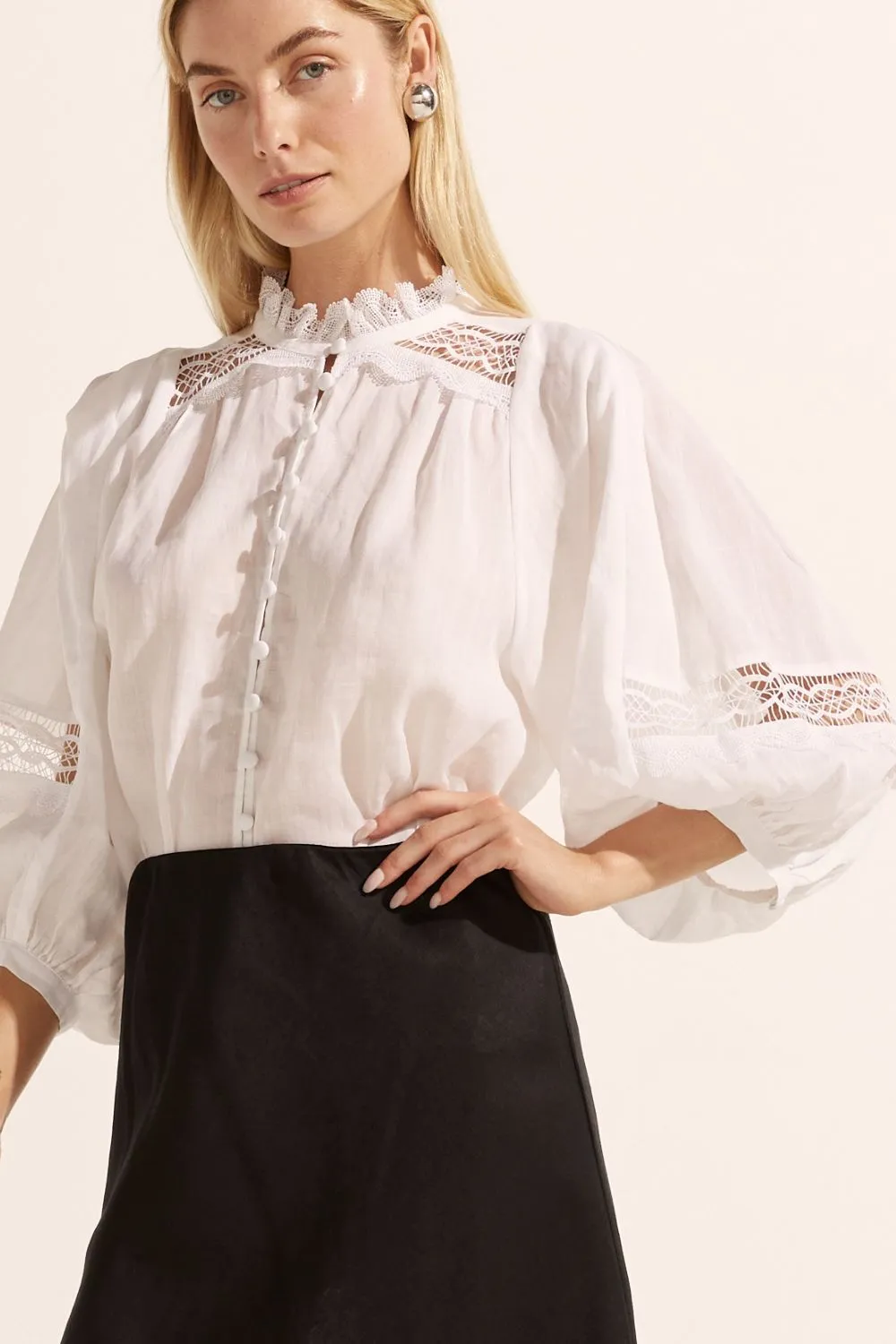 Quell Top in Porcelain