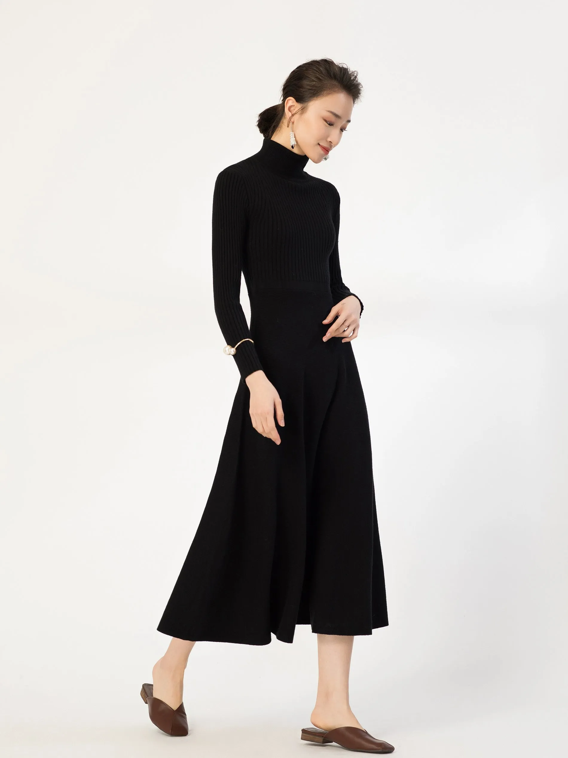 Ribbed Turtleneck Midi Sweater Dress
