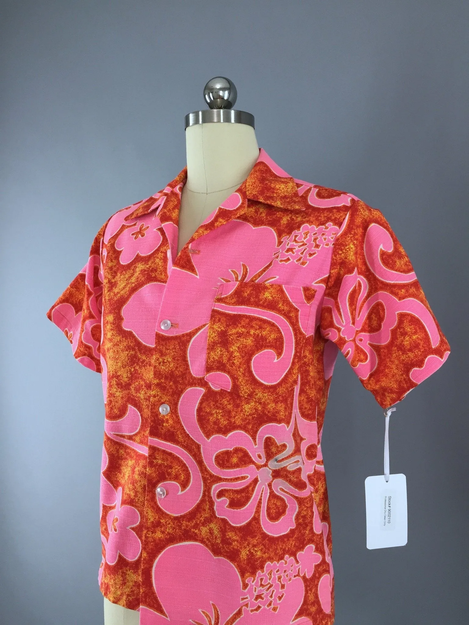 Vintage 1960s Kole Kole Hawaiian Shirt in Pink and Orange Floral Print Batik