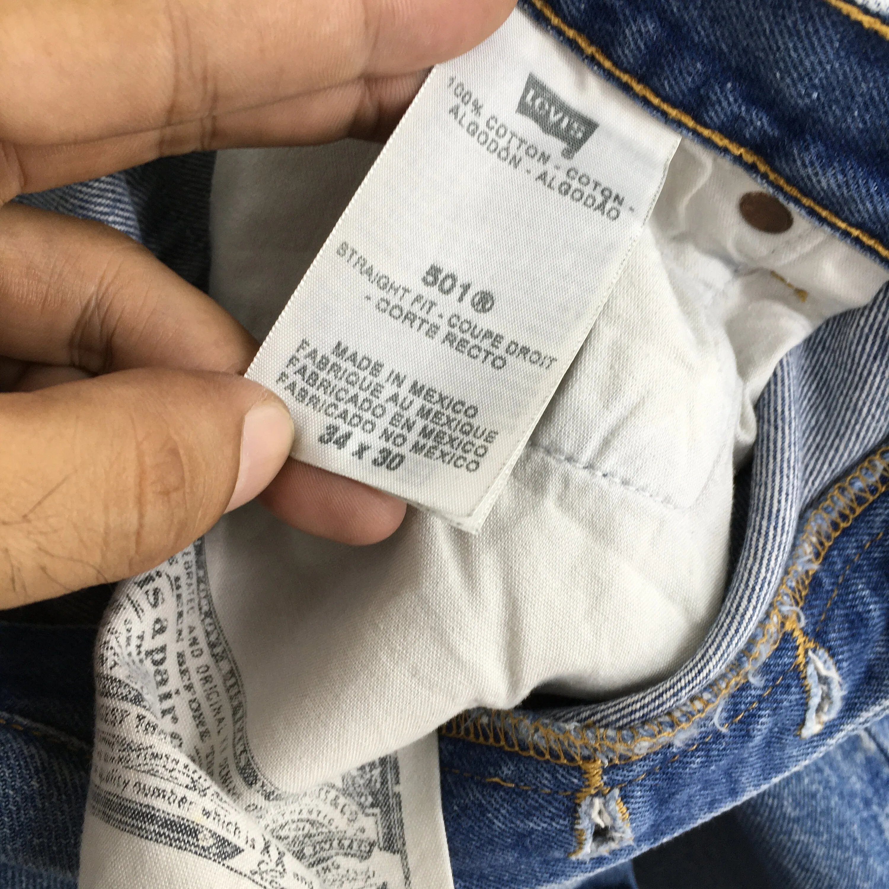 Y2K Levi's 501 Faded Blue Jeans Stonewash Size 32x27