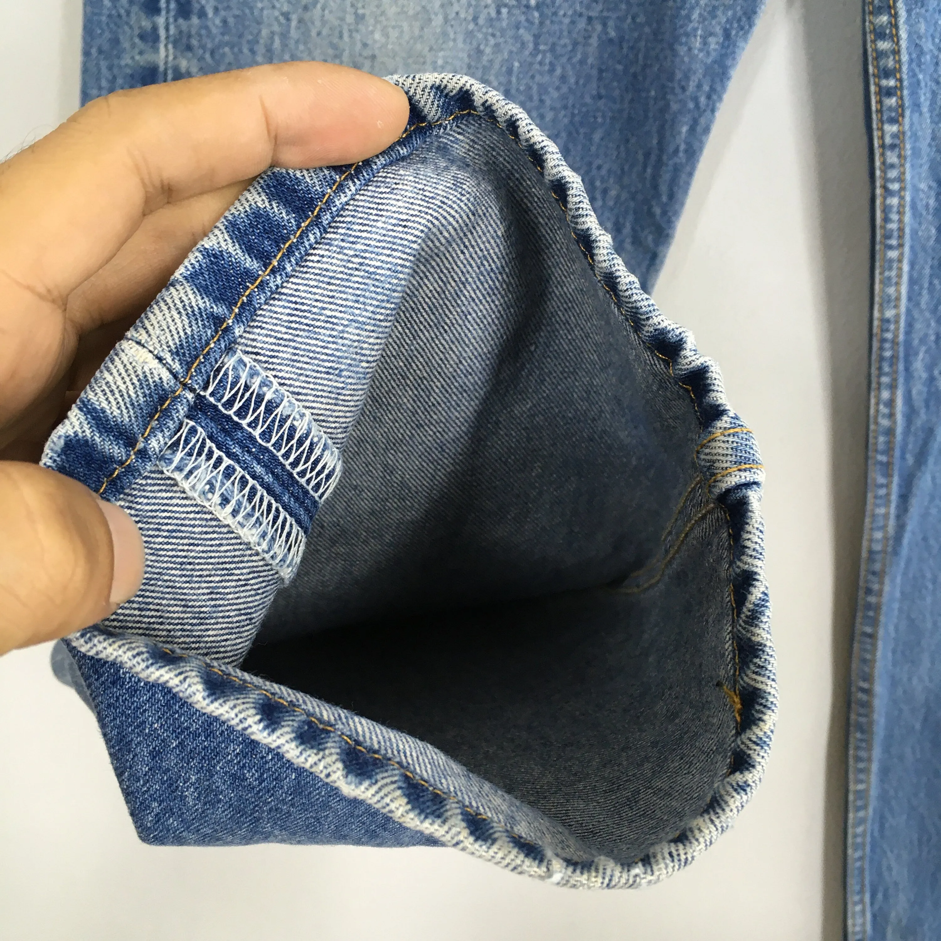 Y2K Levi's 501 Faded Blue Jeans Stonewash Size 32x27